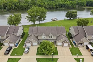 1723 W River St, Dixon, IL 61021 - Photo 4