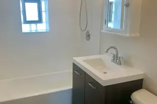 1940 W Eddy St, Chicago, IL 60657 - Photo 6