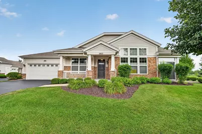 2603 Avondale Circle, Naperville, IL 60564 - Photo 2