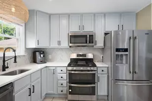 1438 Hoffman Ave, Park Ridge, IL 60068 - Photo 14