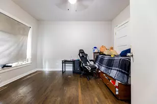7051 S Eberhart Ave, Chicago, IL 60637 - Photo 10