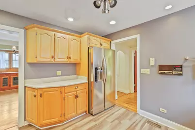 1608 Henry Place, Waukegan, IL 60085 - Photo 16