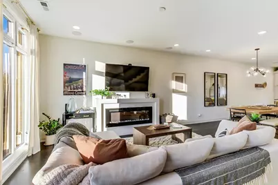 1903 N Monticello Avenue, Chicago, IL 60647 - Photo 6
