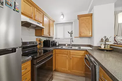 427 S Elmwood Avenue #2, Oak Park, IL 60302 - Photo 4