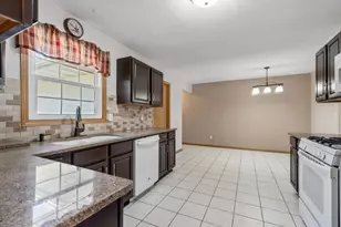 10831 Miller Ln, Machesney Park, IL 61115 - Photo 6