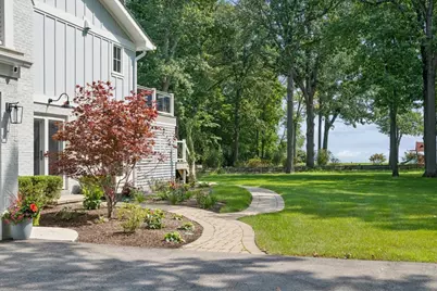 1765 Shore Acres Road, Lake Bluff, IL 60044 - Photo 4