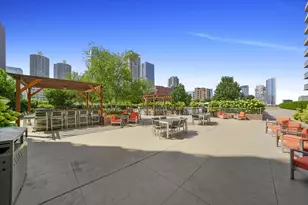 545 N Dearborn St, Chicago, IL 60654 - Photo 26