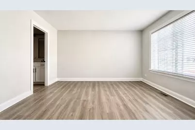 2144 Concord Drive #2144, McHenry, IL 60050 - Photo 8