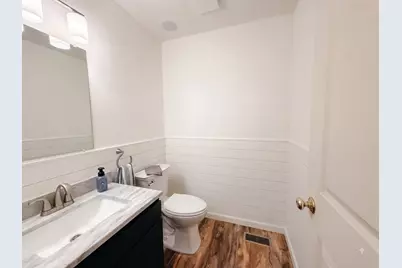 250 Sparrow Drive, Woodstock, IL 60098 - Photo 16
