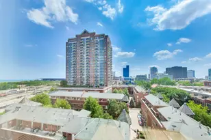 1629 S Prairie Ave, Chicago, IL 60616 - Photo 38