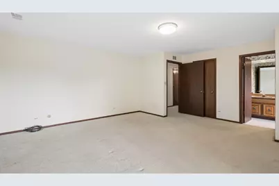 125 Boardwalk Place #201, Park Ridge, IL 60068 - Photo 12