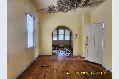 8127 S Burnham Avenue, Chicago, IL 60617 - Photo 10