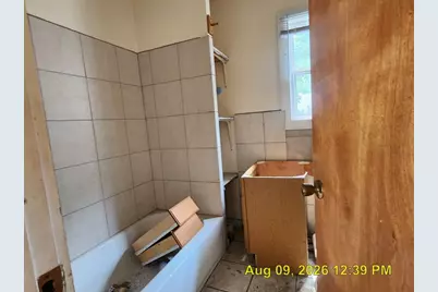 8127 S Burnham Avenue, Chicago, IL 60617 - Photo 12