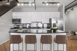 843 W Adams St, Chicago, IL 60607 - Photo 10