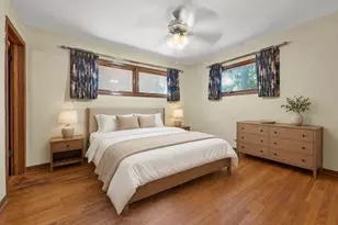 10042 Lamon Ave, Skokie, IL 60077 - Photo 20