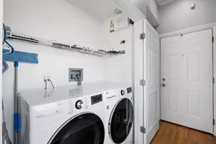 2358 N Damen Ave, Chicago, IL 60647 - Photo 14