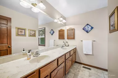 4402 Fox Creek Drive, Crystal Lake, IL 60012 - Photo 34