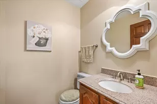 4402 Fox Creek Dr, Crystal Lake, IL 60012 - Photo 20
