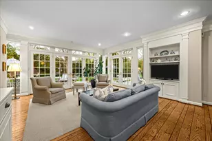 675 E Woodland Rd, Lake Forest, IL 60045 - Photo 8