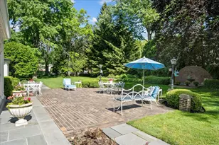 675 E Woodland Rd, Lake Forest, IL 60045 - Photo 48