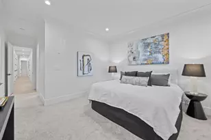 2541 N Wayne Ave, Chicago, IL 60614 - Photo 24