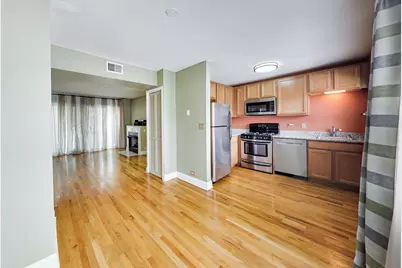 7533 N Damen Avenue #R1, Chicago, IL 60645 - Photo 14
