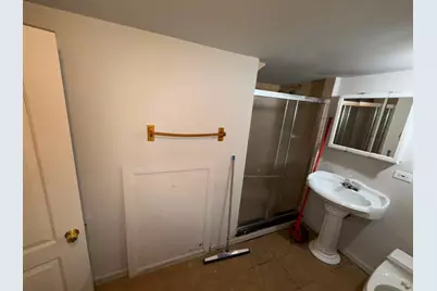 1S255 Dillon Lane, Villa Park, IL 60181 - Photo 14