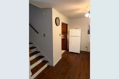 1S255 Dillon Lane, Villa Park, IL 60181 - Photo 4