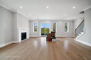 4819 N Ashland Ave, Chicago, IL 60640 - Photo 2