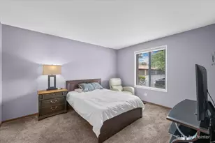221 Uteg St, Crystal Lake, IL 60014 - Photo 12