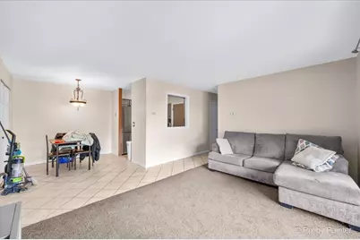 221 Uteg Street #C, Crystal Lake, IL 60014 - Photo 8