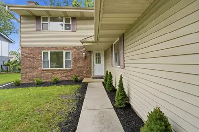 1134 Pinehurst Lane, Schaumburg, IL 60193 - Photo 2