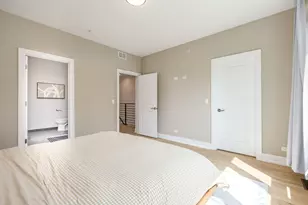 1118 Pitner Ave, Evanston, IL 60202 - Photo 16