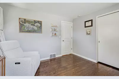 2534 Kensington Avenue, Westchester, IL 60154 - Photo 12