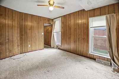 413 E Howard Street, Pontiac, IL 61764 - Photo 20