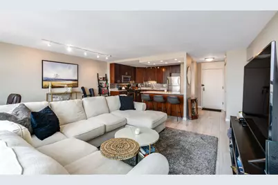2800 N Lake Shore Drive #2015, Chicago, IL 60657 - Photo 4
