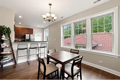 1429 W Birchwood Avenue #3W, Chicago, IL 60626 - Photo 10