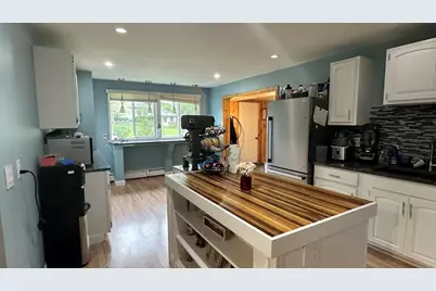220 Beacon Drive, Belvidere, IL 61008 - Photo 10