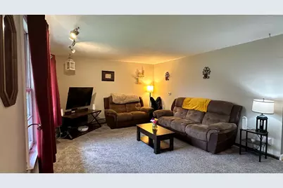 220 Beacon Drive, Belvidere, IL 61008 - Photo 6