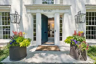 567 Oak St, Winnetka, IL 60093 - Photo 2