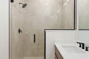 406 E 50th Pl, Chicago, IL 60615 - Photo 16