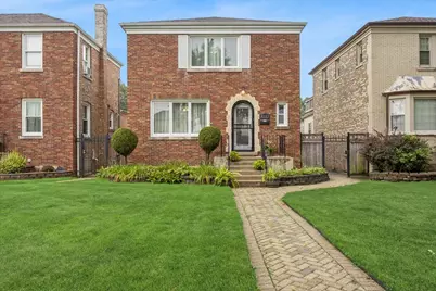 8121 S Fairfield Avenue, Chicago, IL 60652 - Photo 1