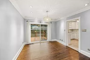 8121 S Fairfield Ave, Chicago, IL 60652 - Photo 8