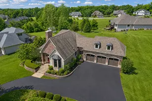 13114 Deer Crossing, Roscoe, IL 61073 - Photo 2