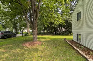 37055 N Capillo Ave, Lake Villa, IL 60046 - Photo 10