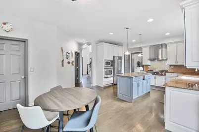 88 Open Parkway S, Hawthorn Woods, IL 60047 - Photo 12