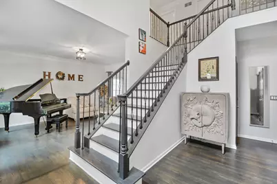 88 Open Parkway S, Hawthorn Woods, IL 60047 - Photo 4
