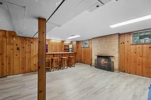 2904 W Fargo Ave, Chicago, IL 60645 - Photo 16