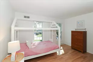 316 Ambleside Dr, Roselle, IL 60172 - Photo 22
