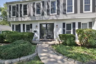 316 Ambleside Dr, Roselle, IL 60172 - Photo 30
